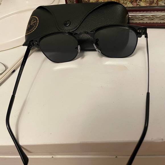 Raybans polarized - Picture 2 of 2